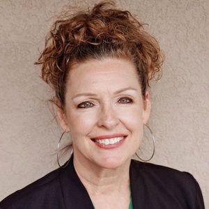 Meet your Posher, Vickie